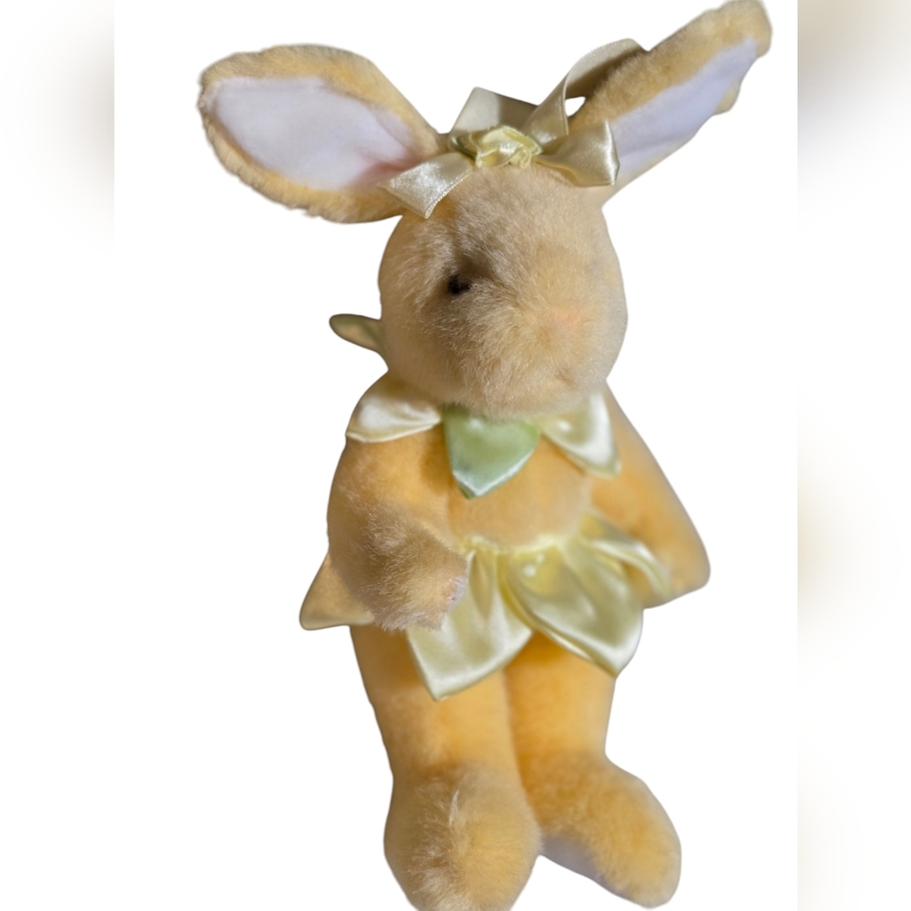 HugFun Soft Yellow Bunny in Satin Petals Jointable 10" Body 2001 Like New!